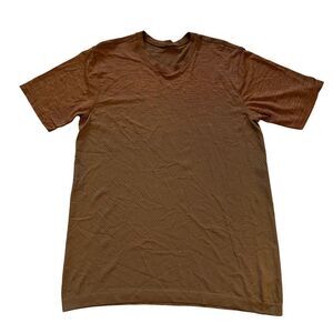Lululemon Men's Metal Vent Breathe Short Sleeve Size Medium